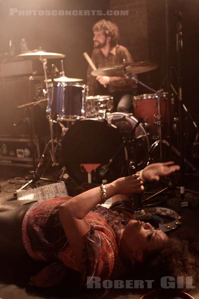 LISA AND THE LIPS - 2014-04-29 - PARIS - La Maroquinerie - 